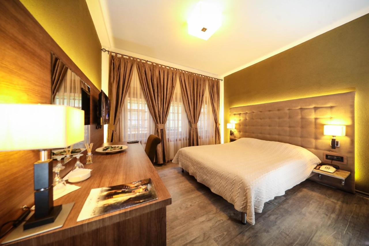 Hotel Carshia E Jupave Gjakova Bagian luar foto