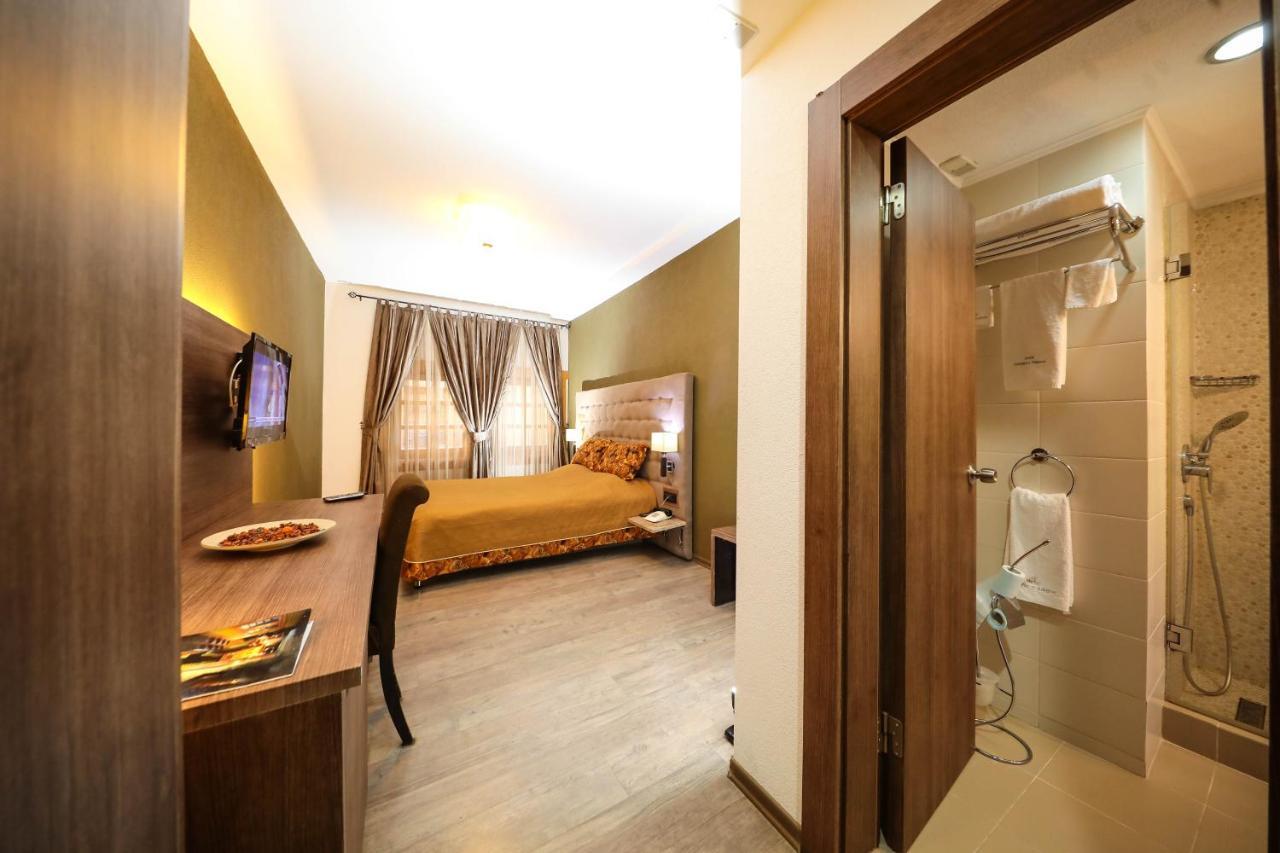 Hotel Carshia E Jupave Gjakova Bagian luar foto